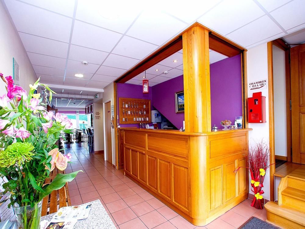 Logis Jum'Hotel Saints-Geosmes エクステリア 写真
